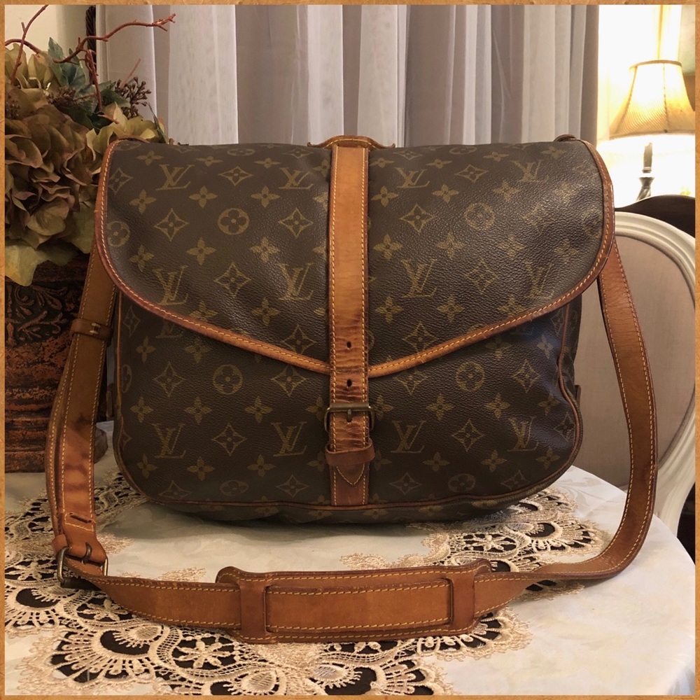 Authentic Louis Vuitton Saumur 35